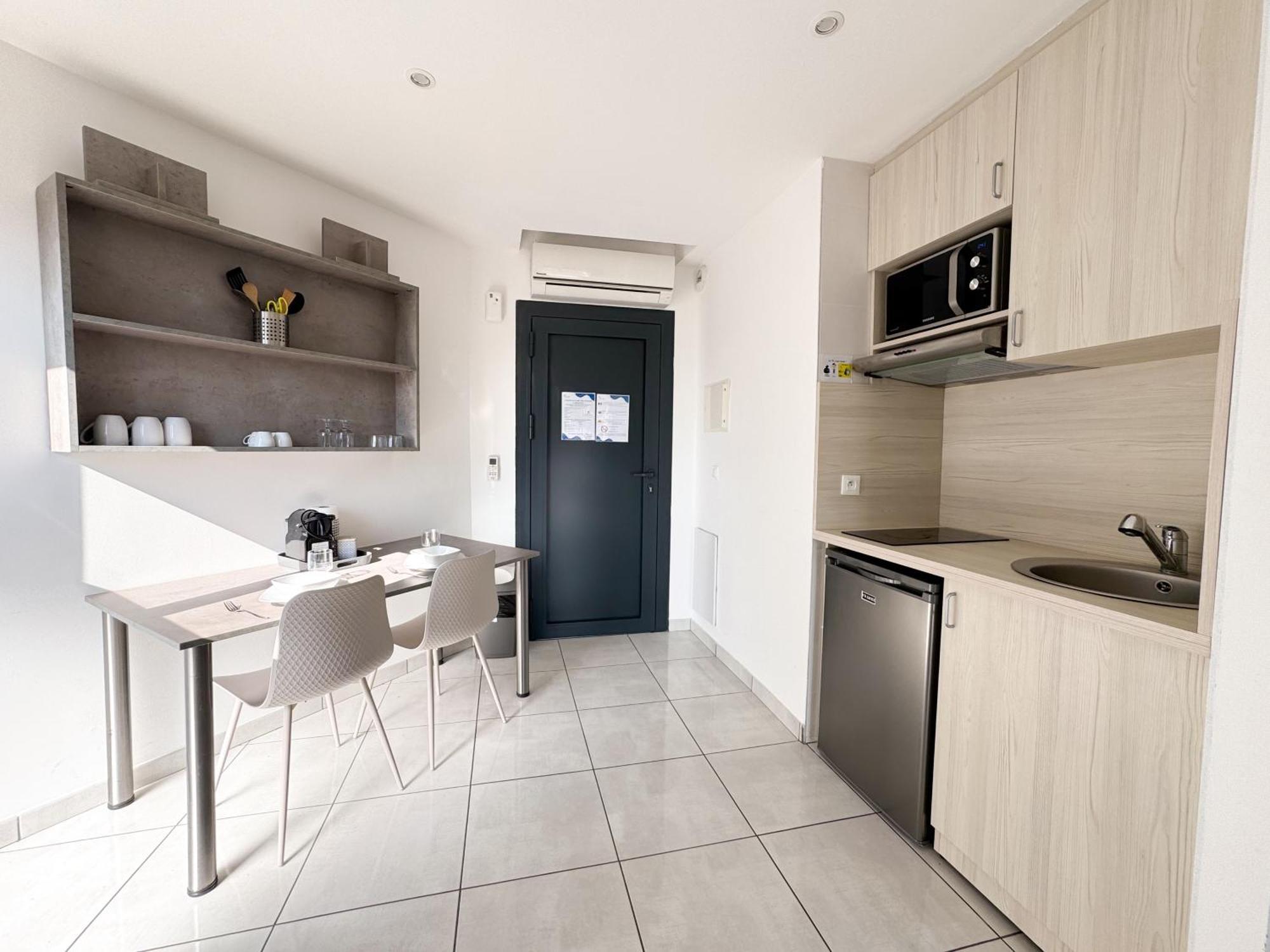 Malibu Village Canet-en-Roussillon Exterior foto